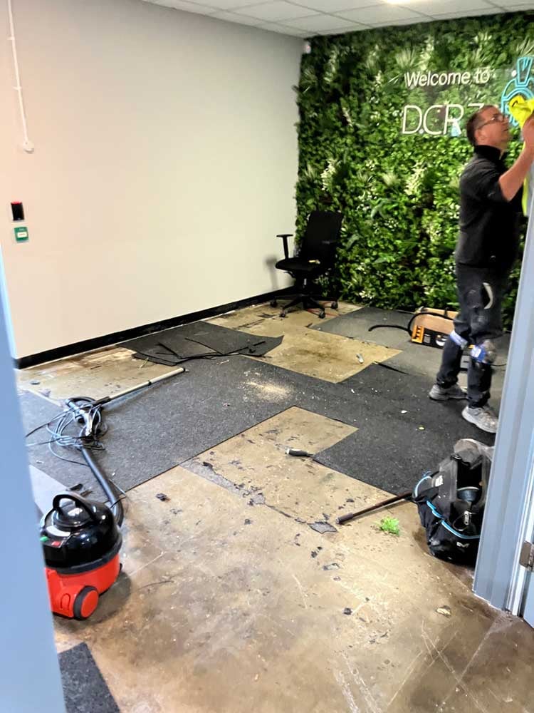 a0da58a7-ccb4-4483-b756-2b7da29f7f76